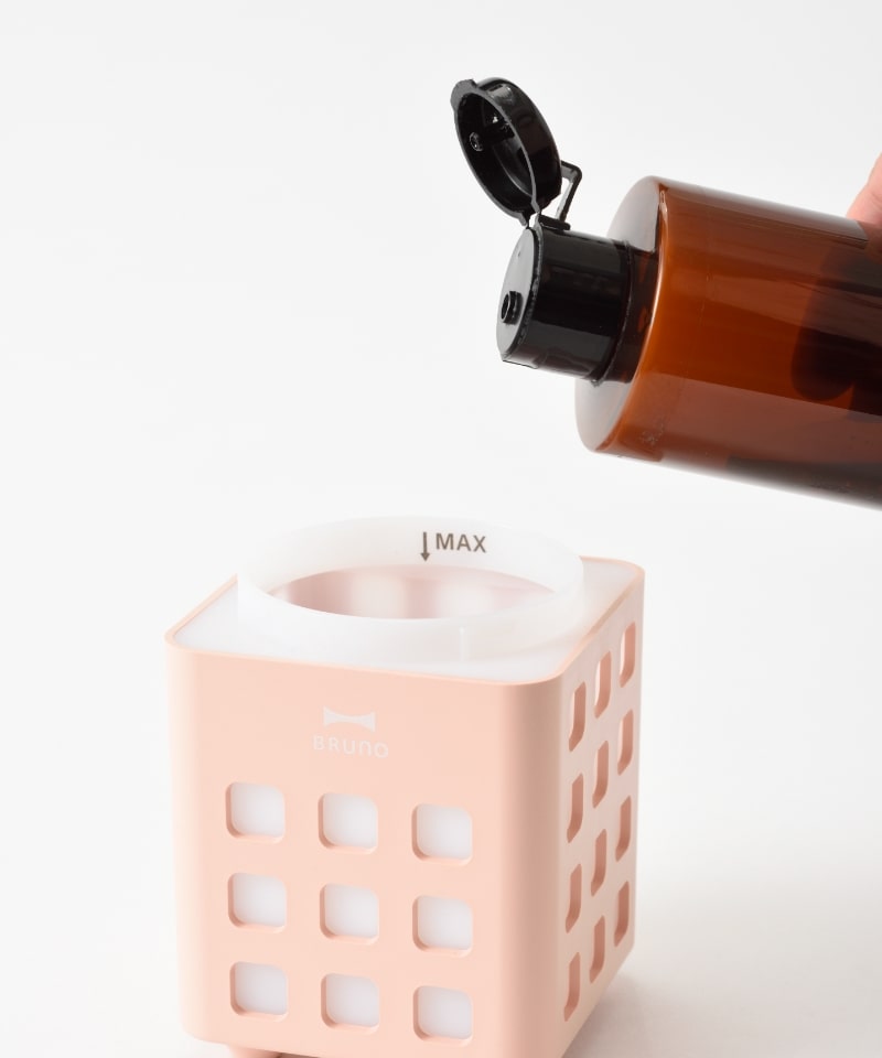 充電式パーソナル加湿器 CUBE MIST