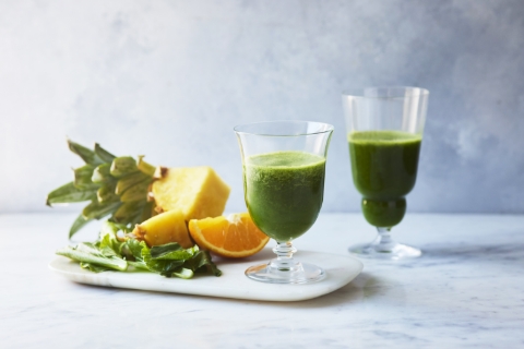 攪拌する グリーンスムージー