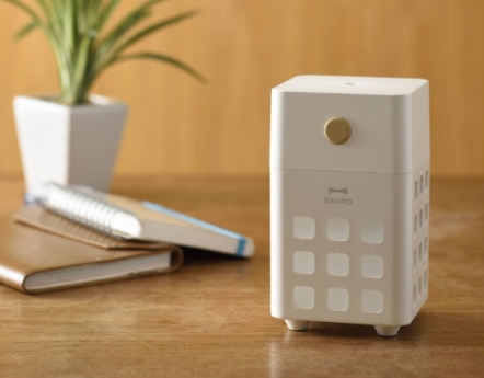 充電式パーソナル加湿器 CUBE MIST